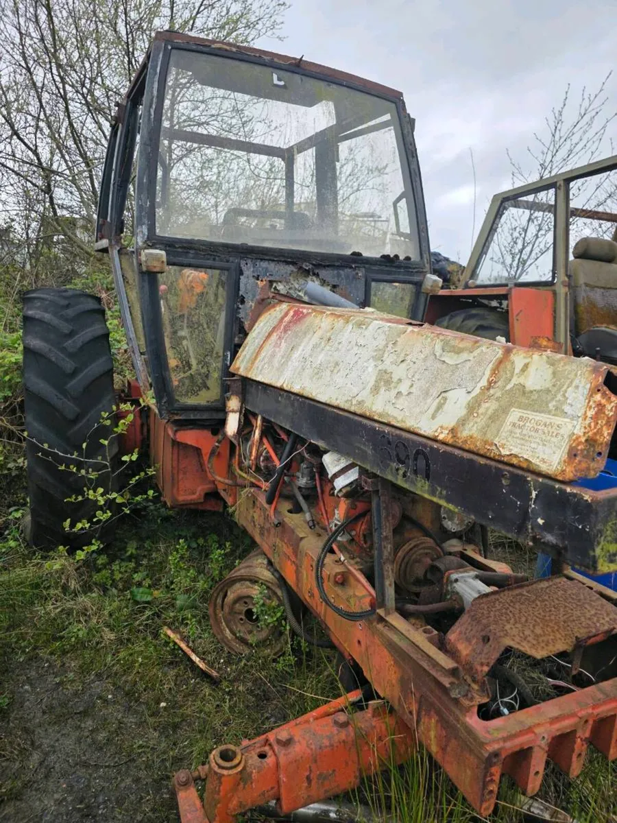 DAVID BROWN TRACTOR PARTS - Image 1