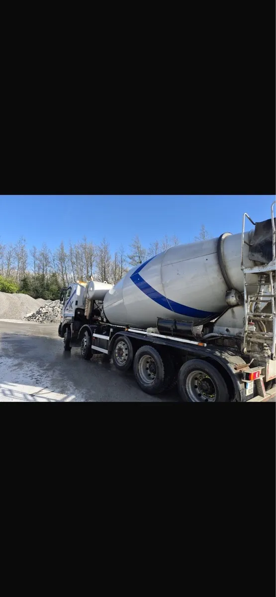 Hino 700 (5 axles) DOE - Image 3