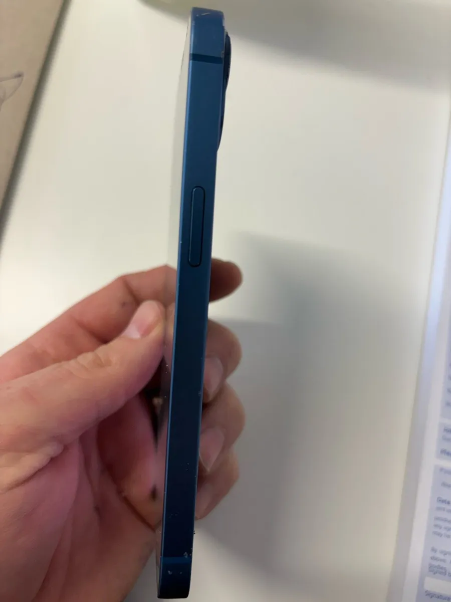 iPhone 13 good condition - Image 2