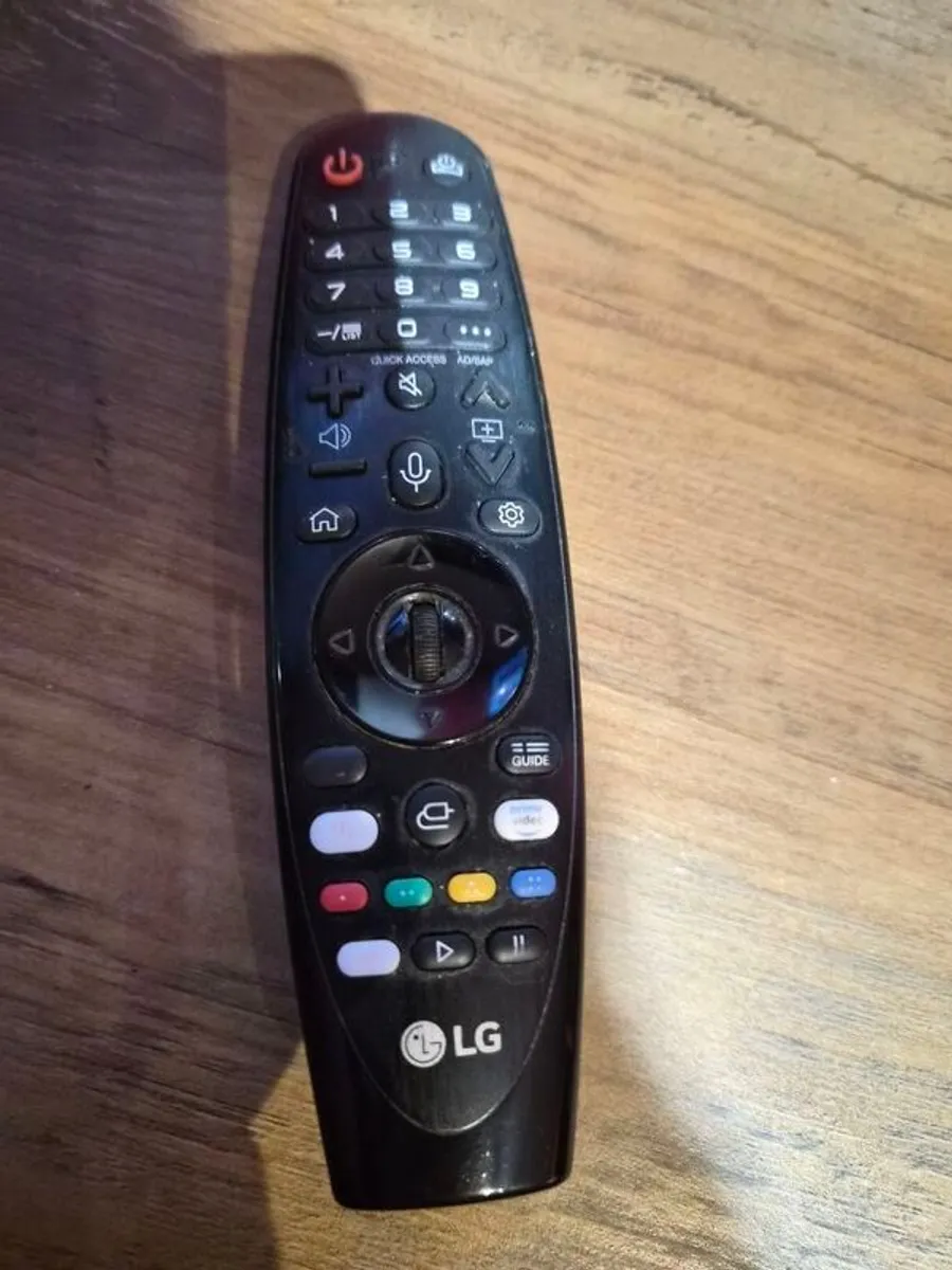 55" Lg 4k Smart Tv - Image 3