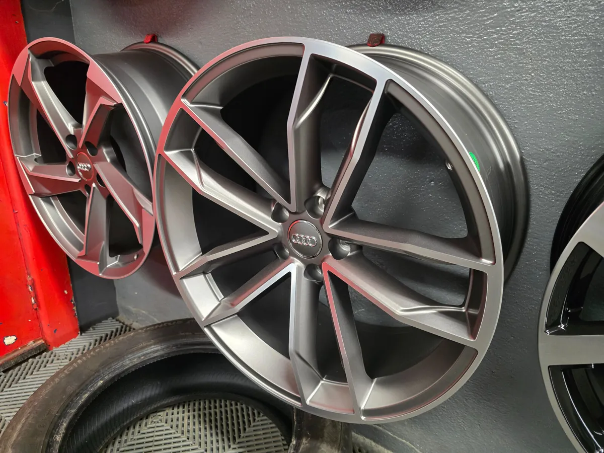 **Special** 20" Audi S5P Style