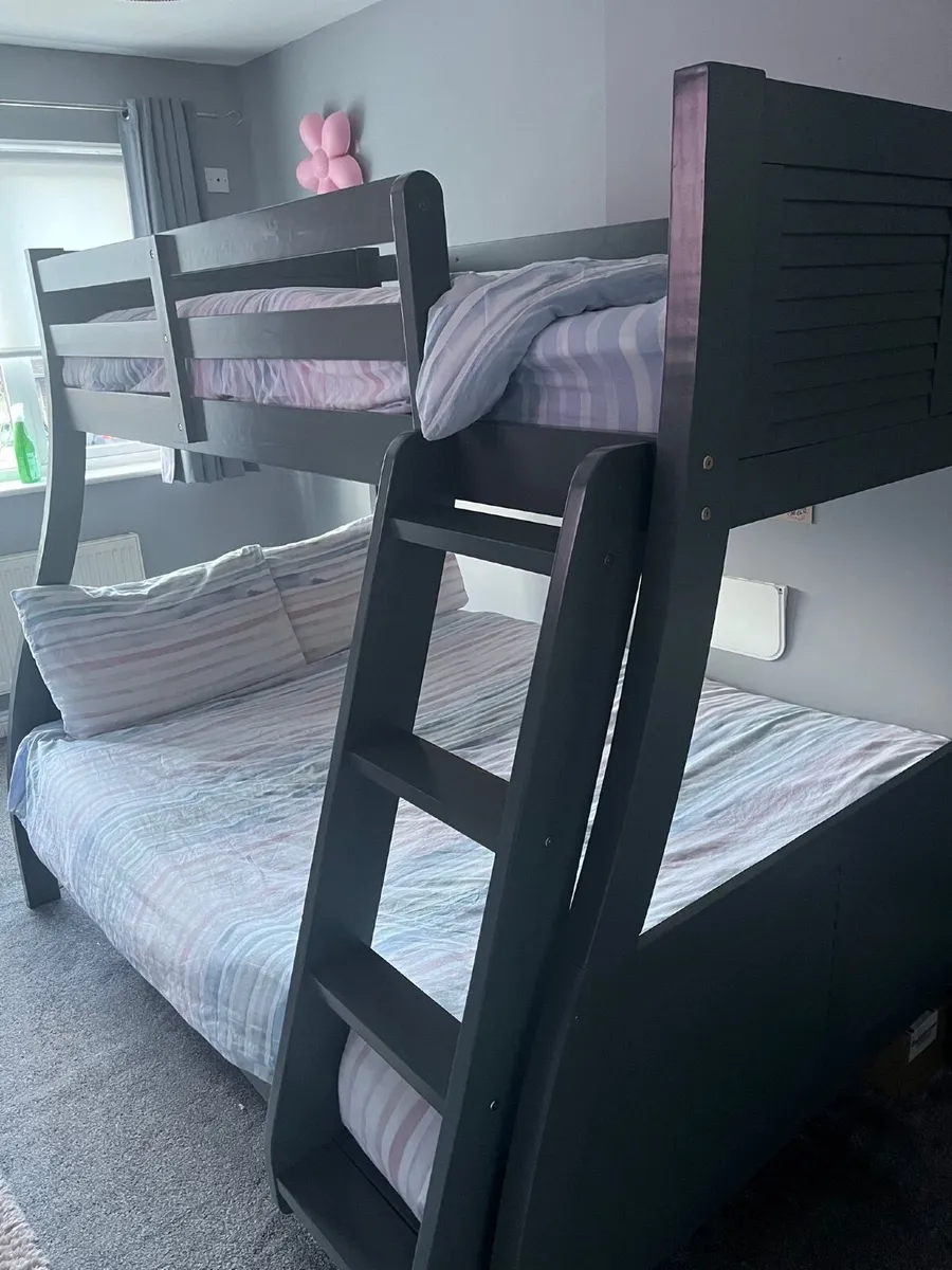 Triple Bunk Bed - Image 2