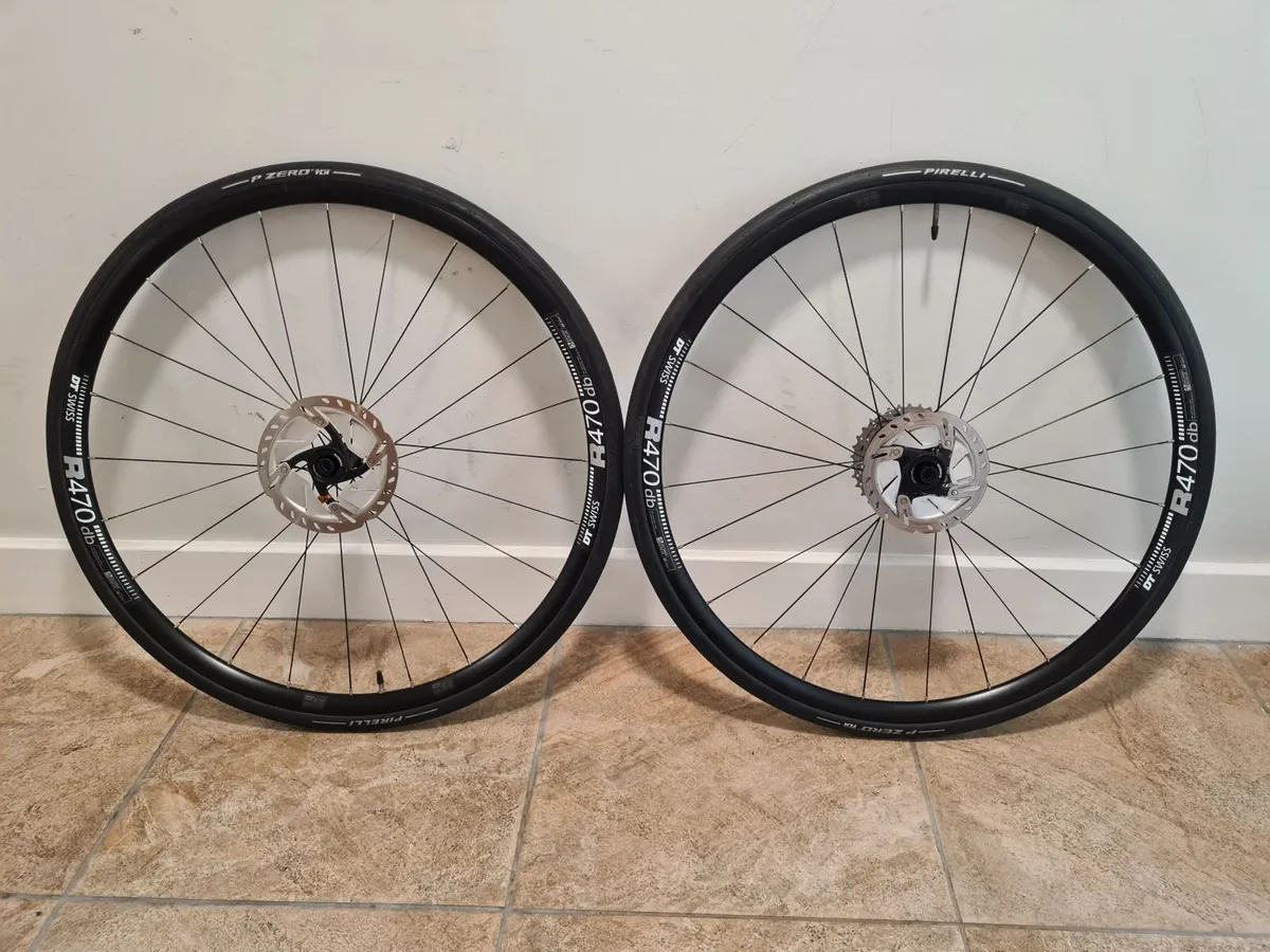Wheelset for road bike with disc brakes - Image 4