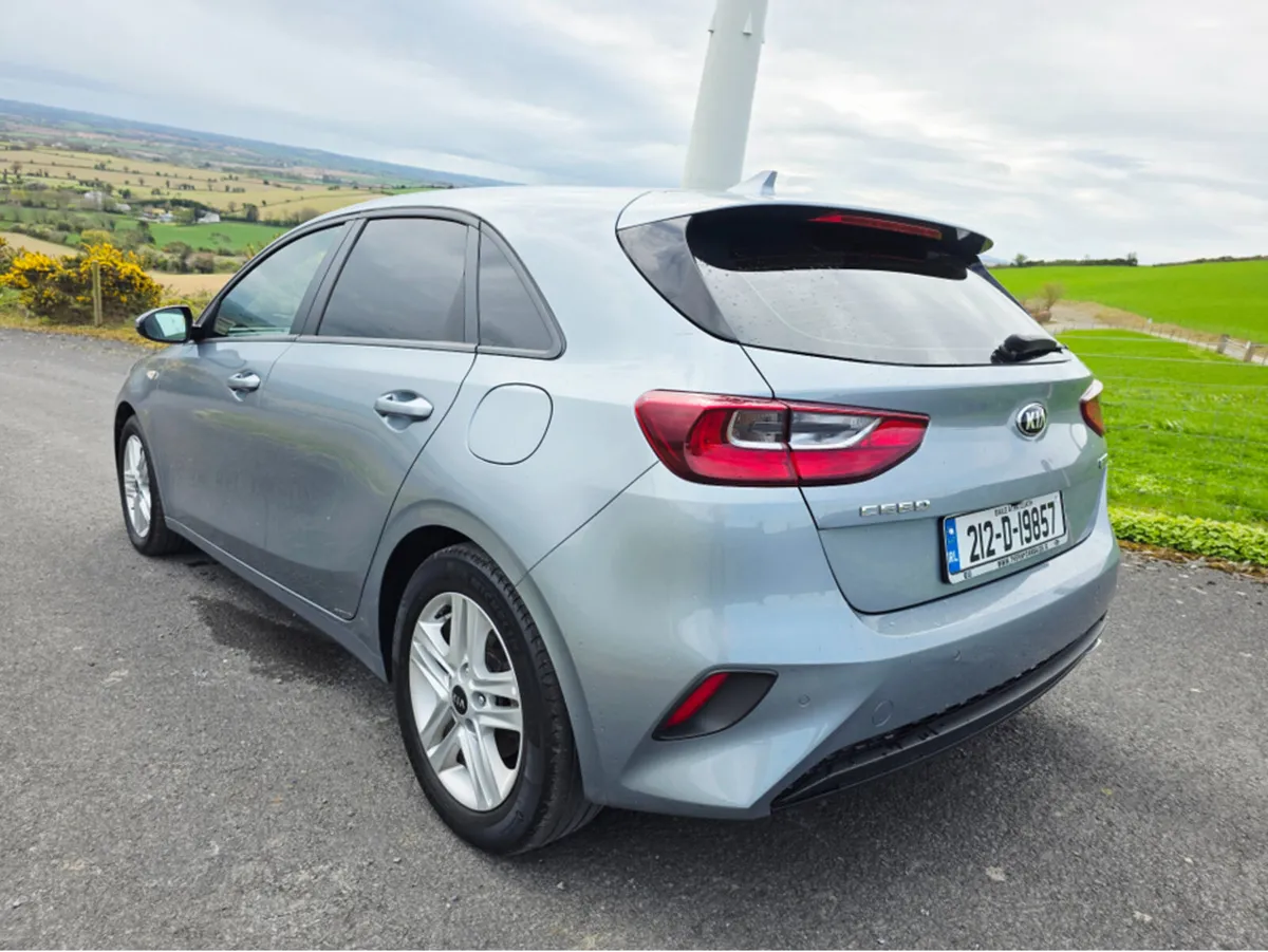 Kia Ceed 1.6 K2 COMMERCIAL 5DR - Image 4