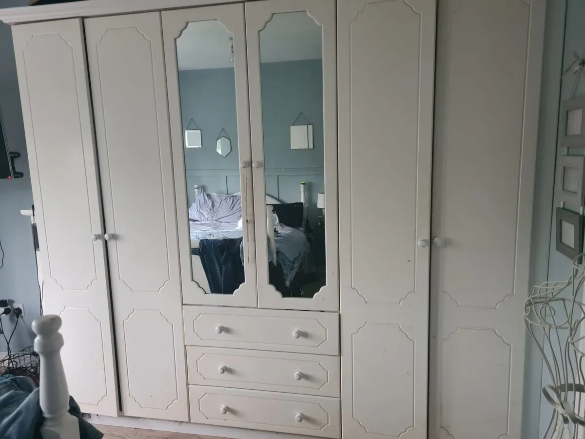 Free Wardrobe doors