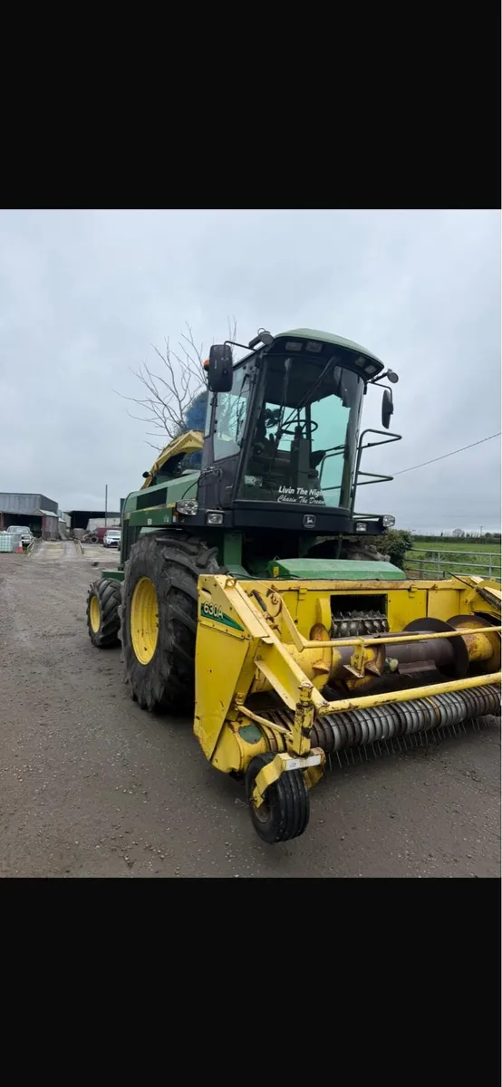 John Deere 6910 - Image 1