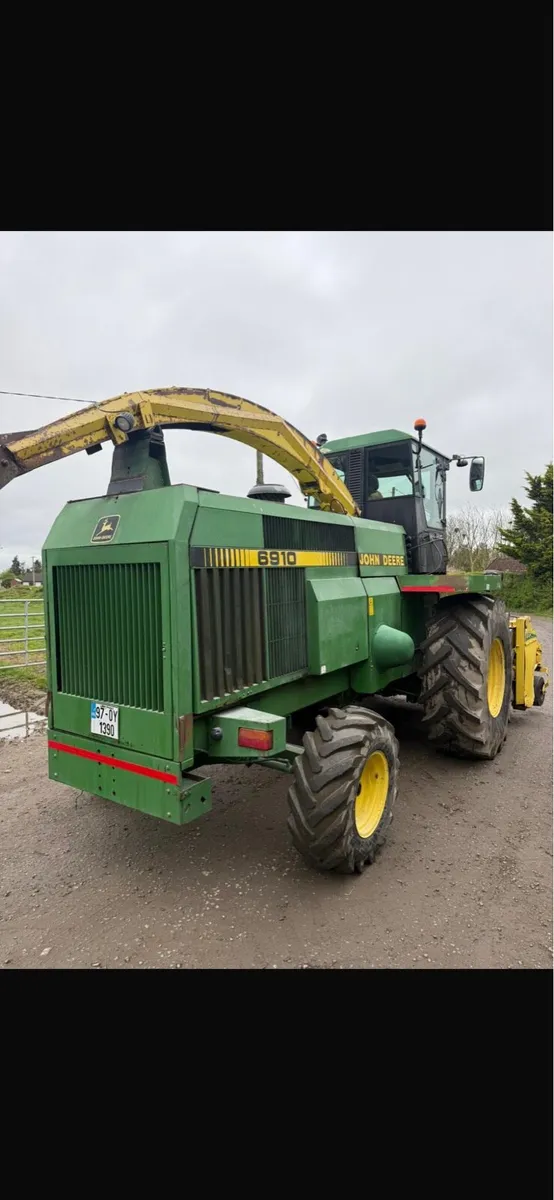 John Deere 6910 - Image 3