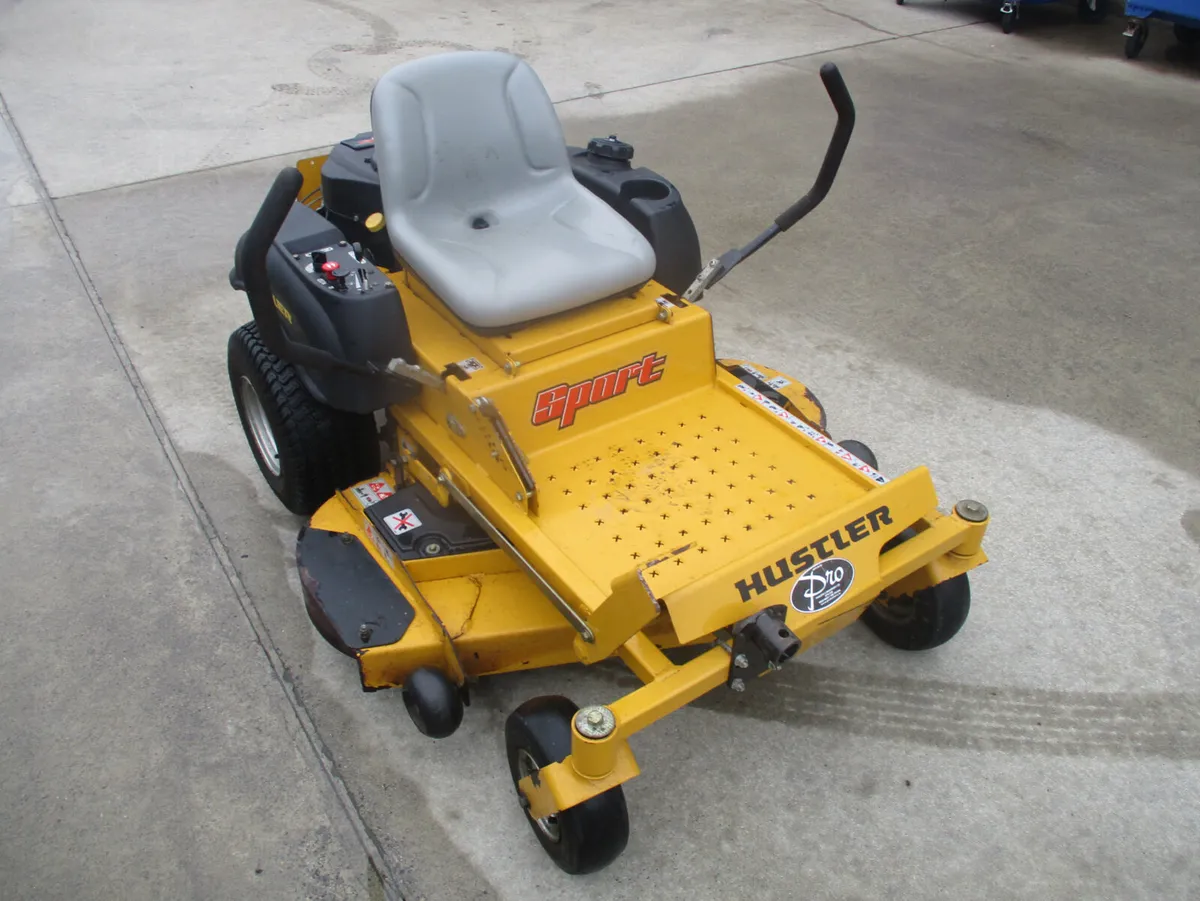 Hustler sport zero turn mower - Image 1