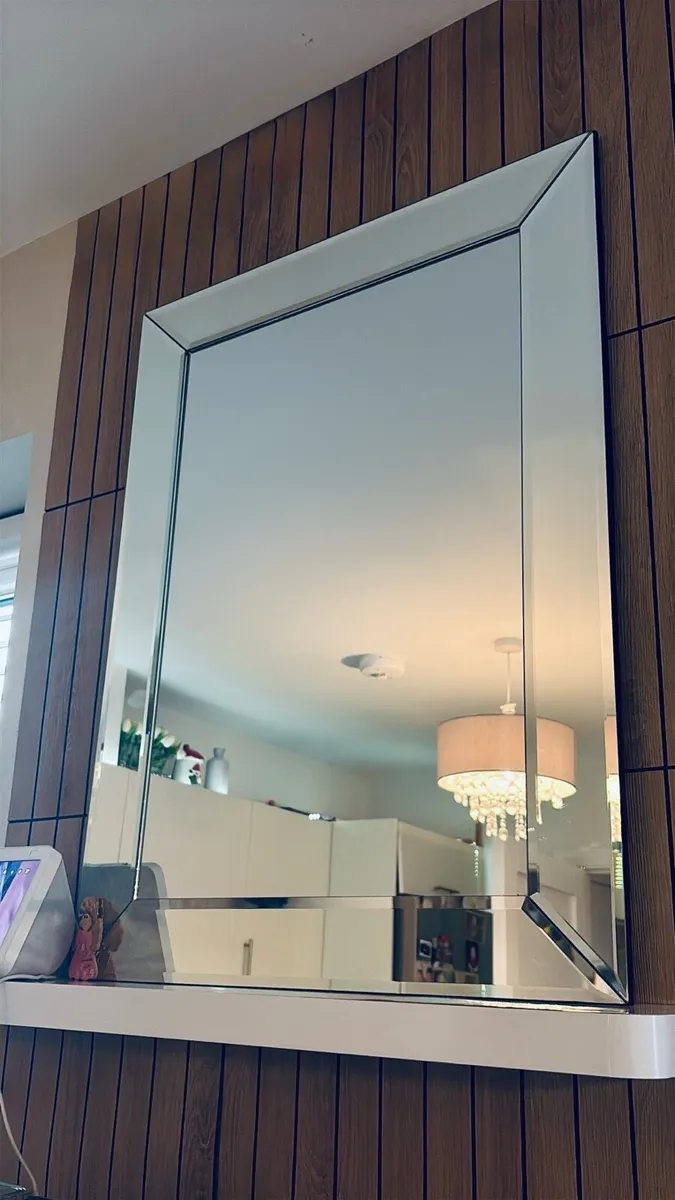 Large Bevelled Wall Mirror approx 31.5" x 23.5" - Image 2