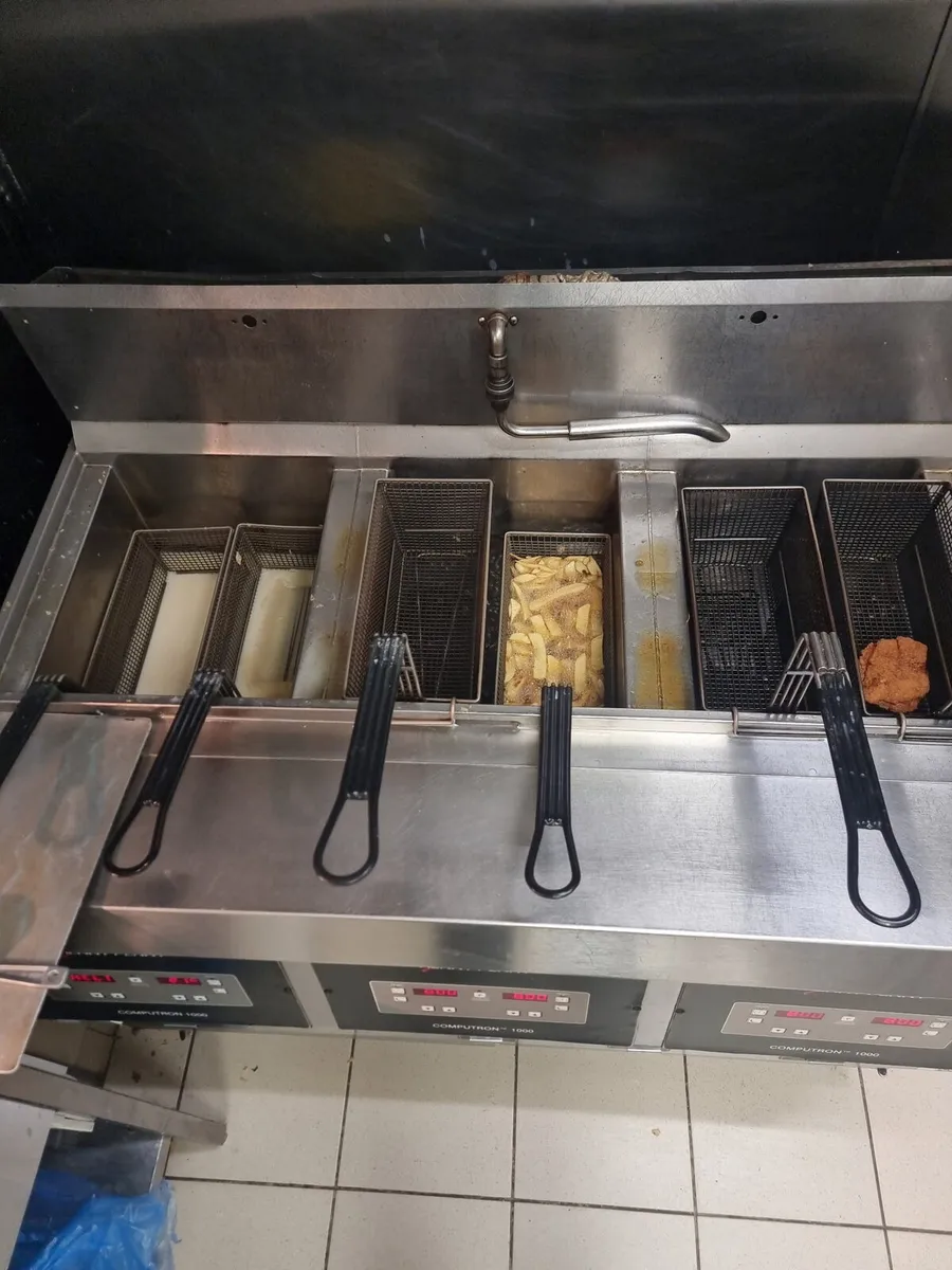 Henny Penny gas fryer 6 basket - Image 2