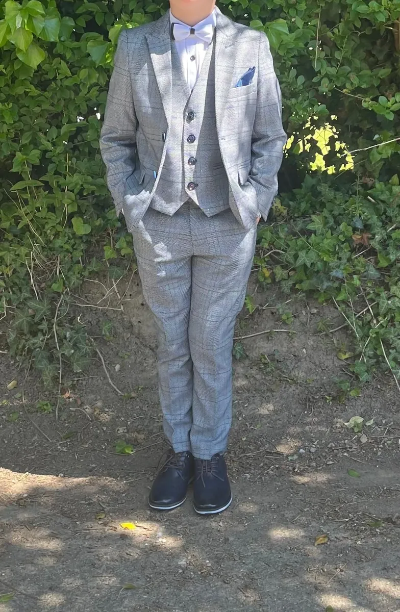 Boys Confirmation Suit with Shoes - Image 1