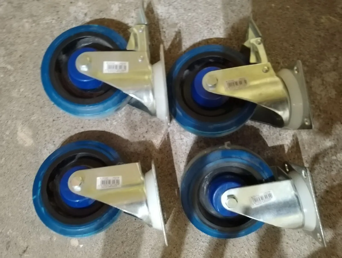 Heavy Duty Swivel Castors - Image 1