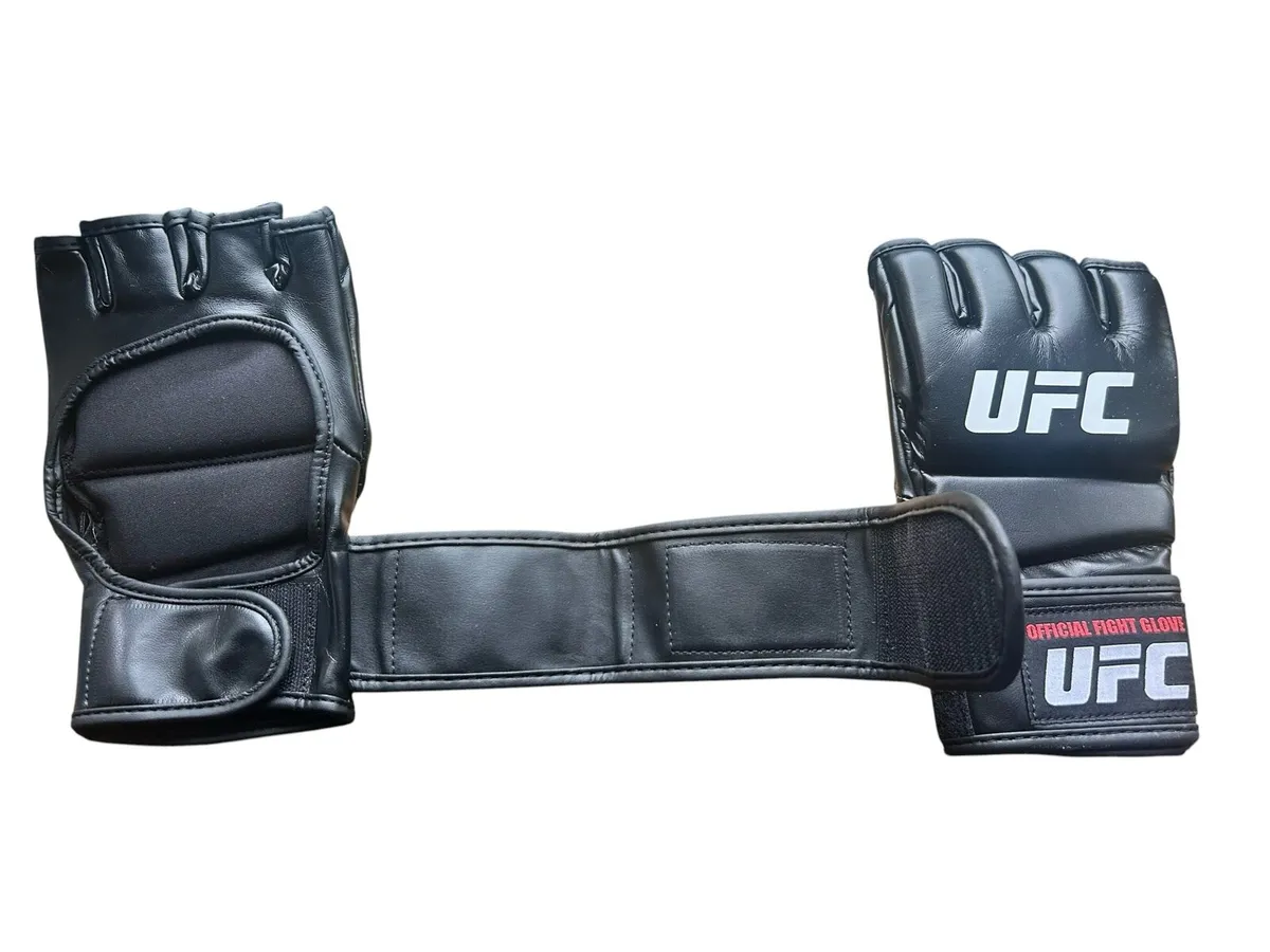 UFC Official Fight Gloves (Large) – Brand New - Image 3