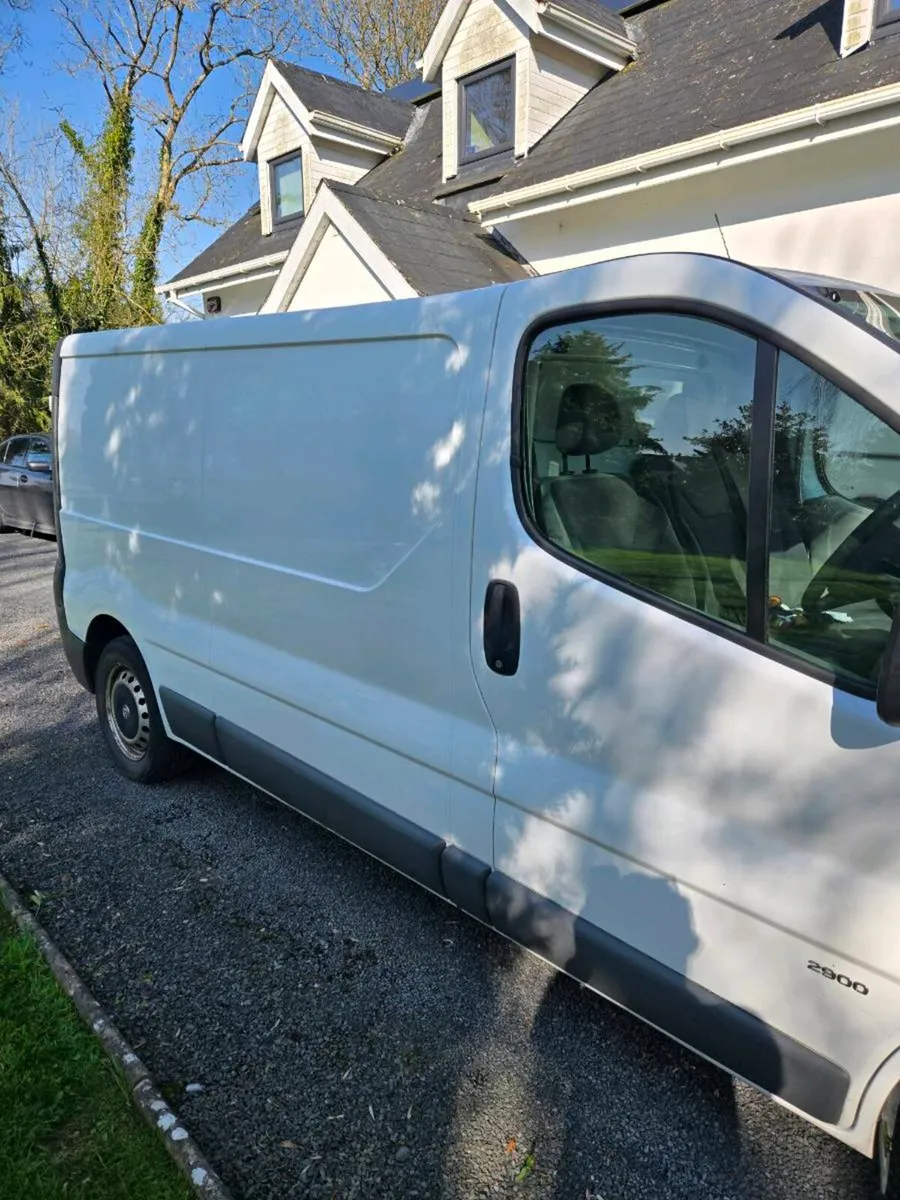 141 Vauxhall Vivaro - Image 3