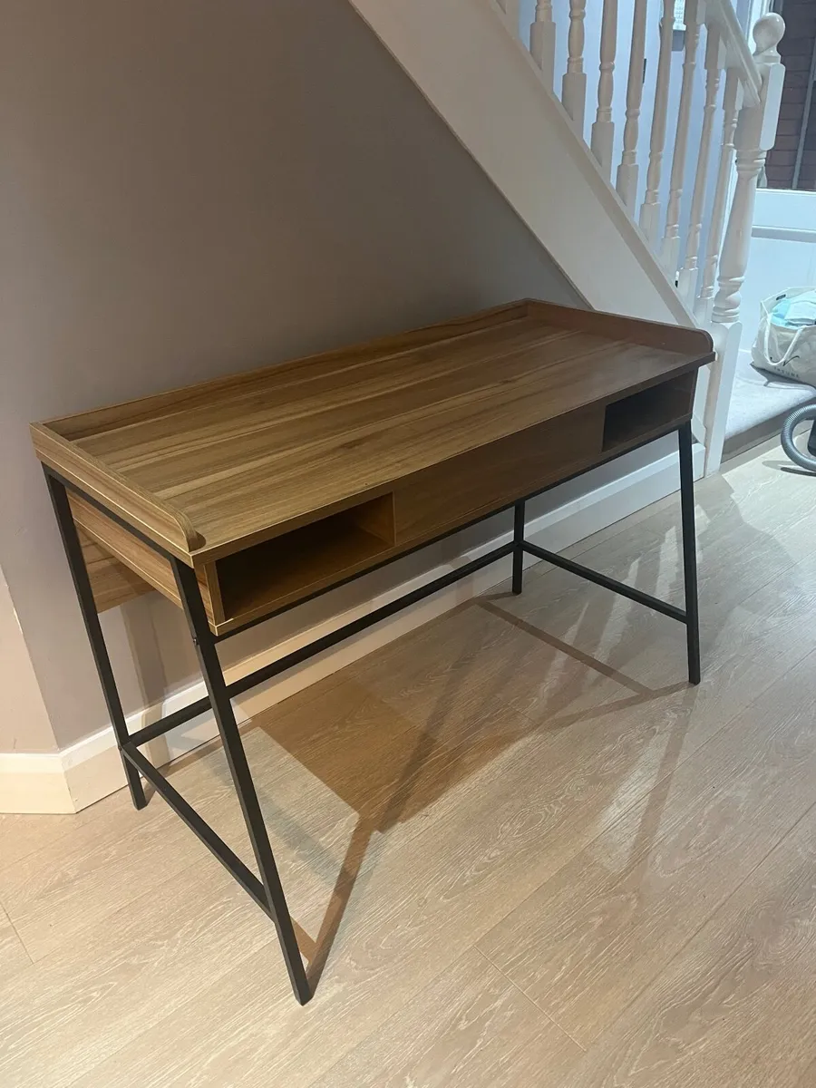 Office desk - Image 3