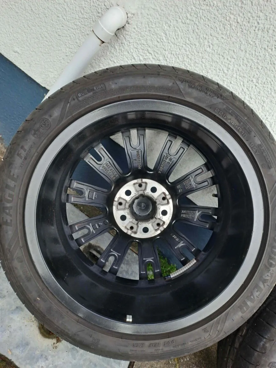 I sell rims in two widths. - Image 4