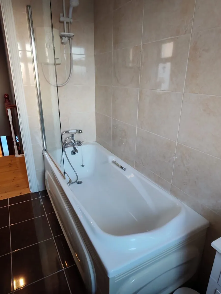 Bath Shower Screen - Image 2