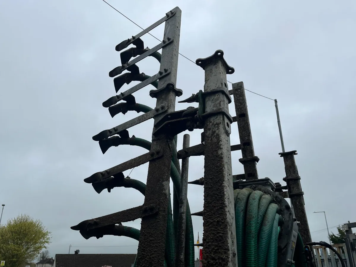 Major LGP 2300 Alpine tank - Image 4