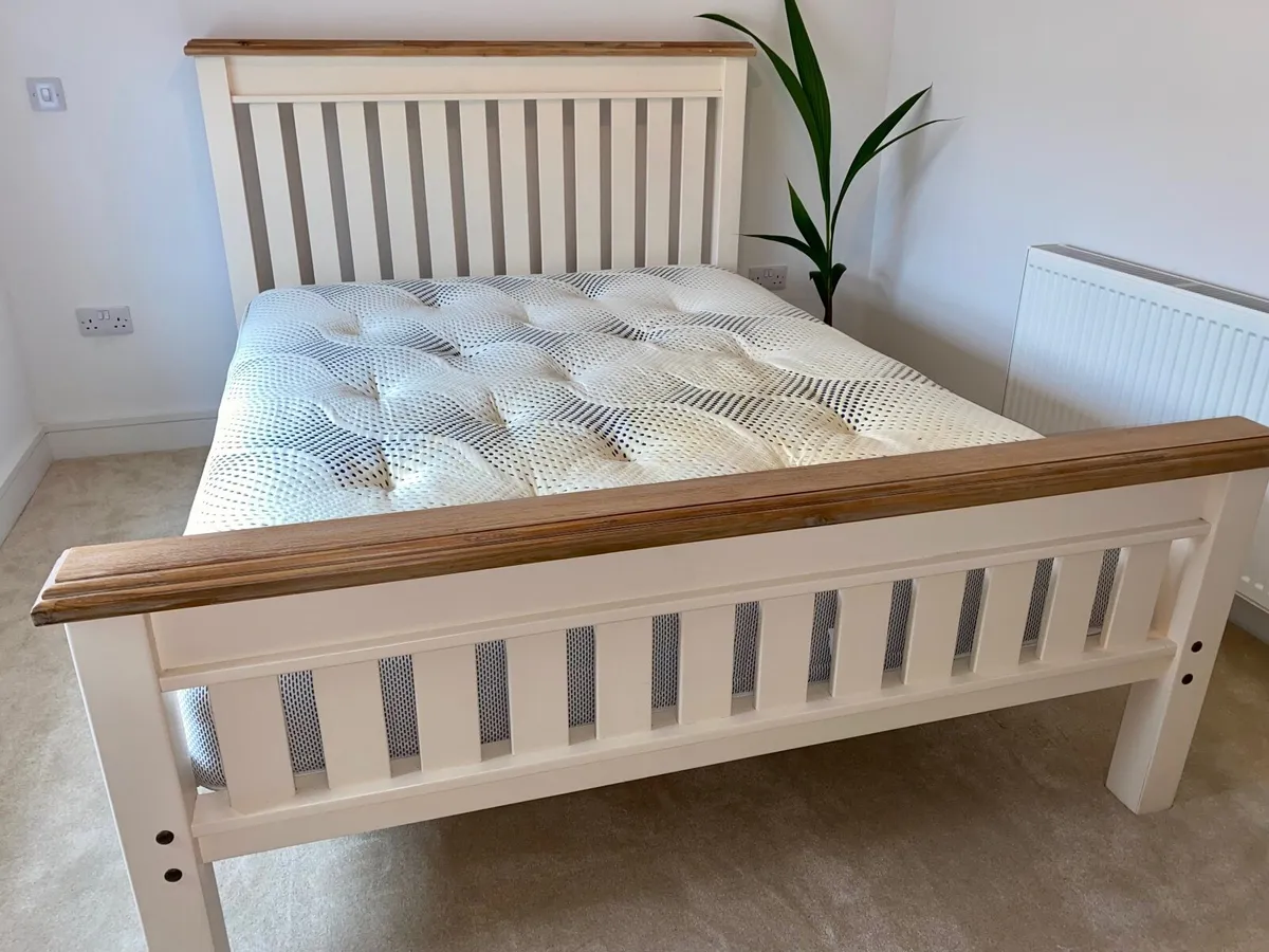 Excellent solid oak king size frame and mattress - Image 2
