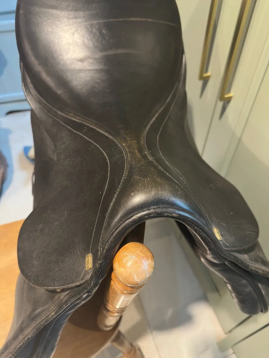 Stubben CTD 16” saddle - Image 3