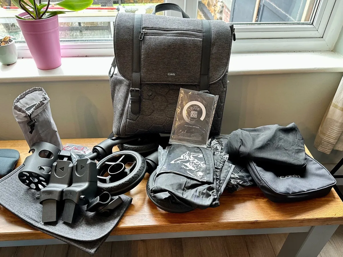 ICandy Core travel system bundle and car seat - Image 2