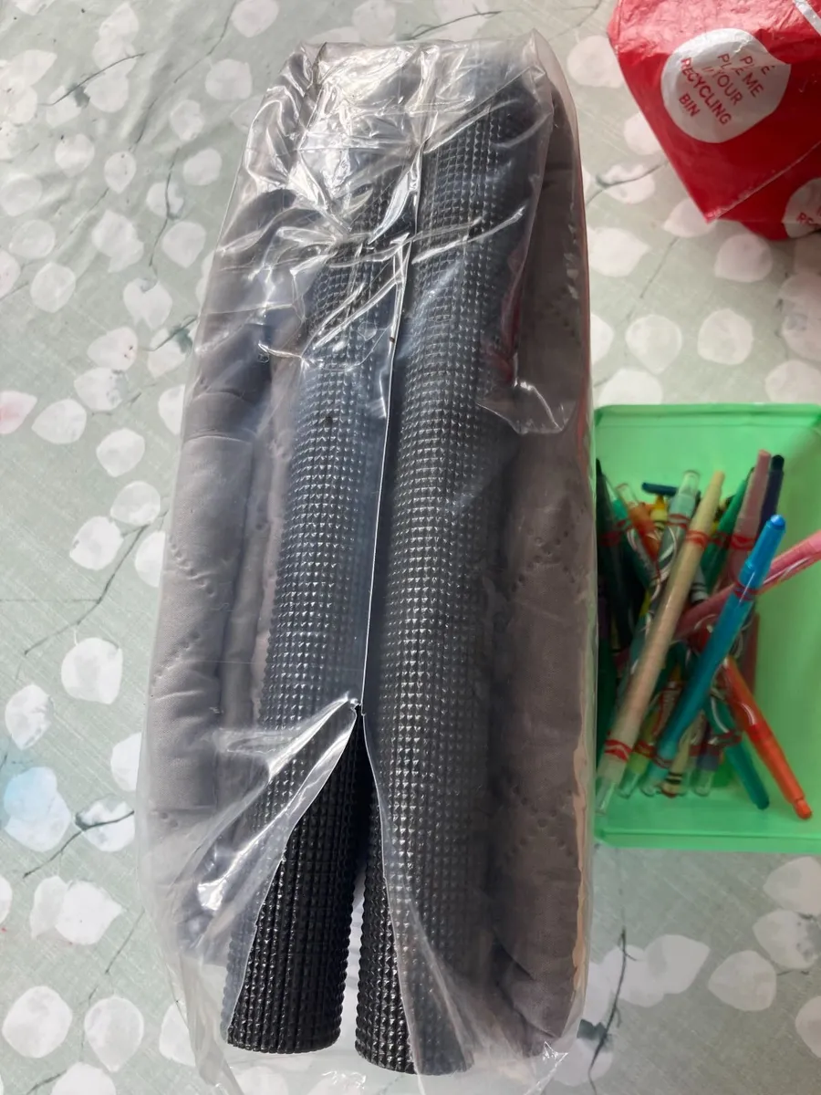 Reversible Sofa Cover, two seater - Image 3