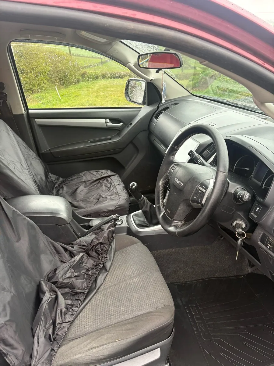2014 Isuzu D-Max 2.5TD No Vat Low Miles - Image 4