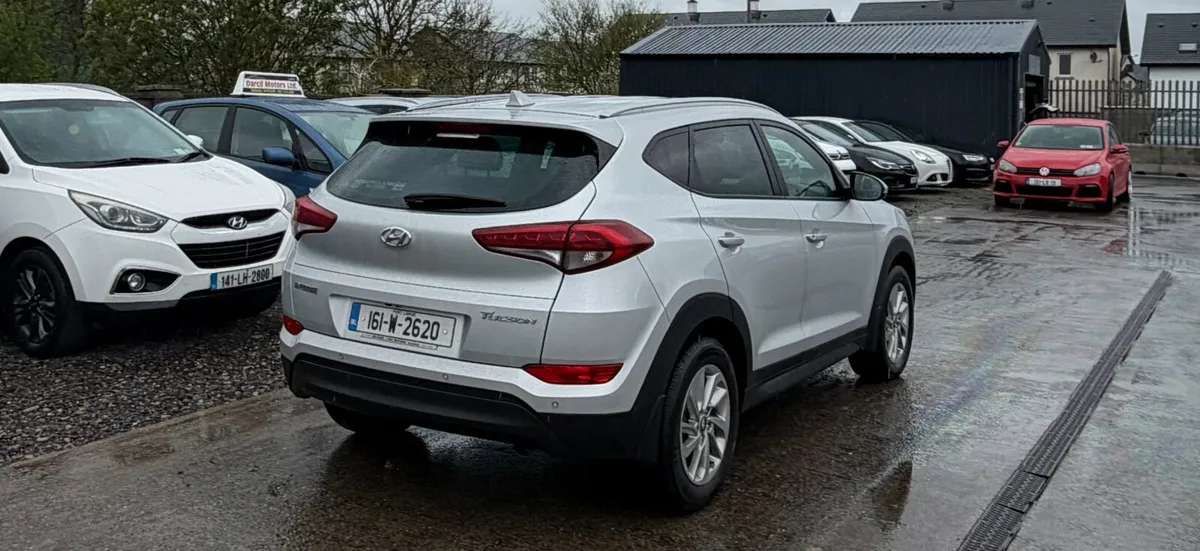 Hyundai Tucson 1.7 Nct&Tax - Image 4