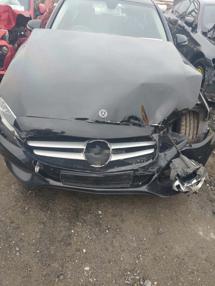 181 Mercedes c220 - Image 3