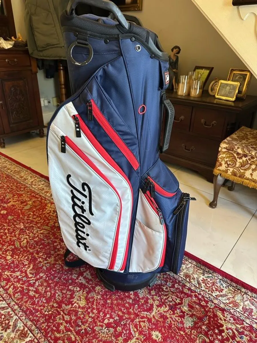 Titleist 14 Cart Bag - Image 1