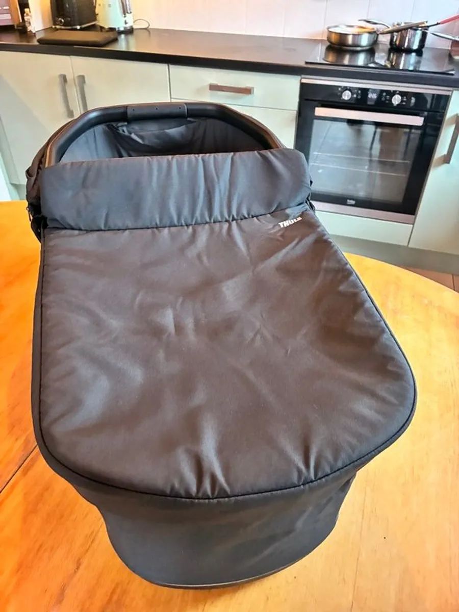 Thule Bassinet - Image 2