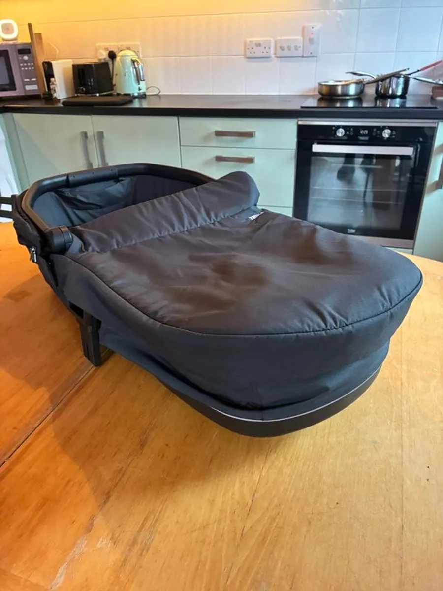 Thule Bassinet - Image 3