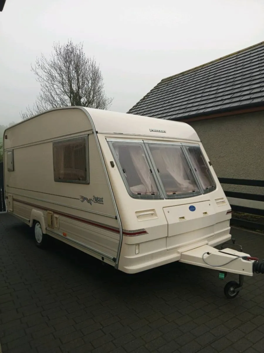 Caravan - Image 3