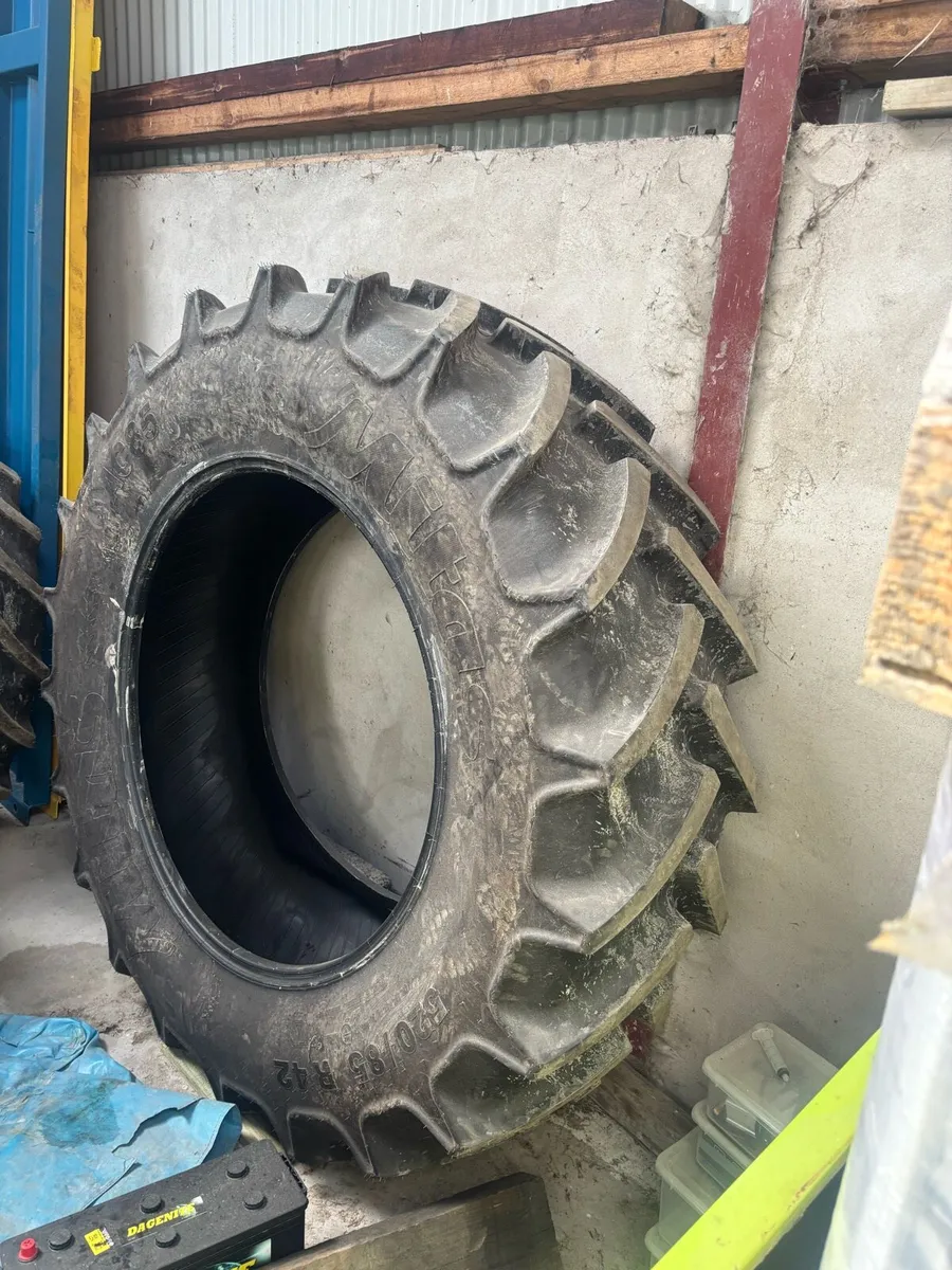 Tractor tyres - Image 1