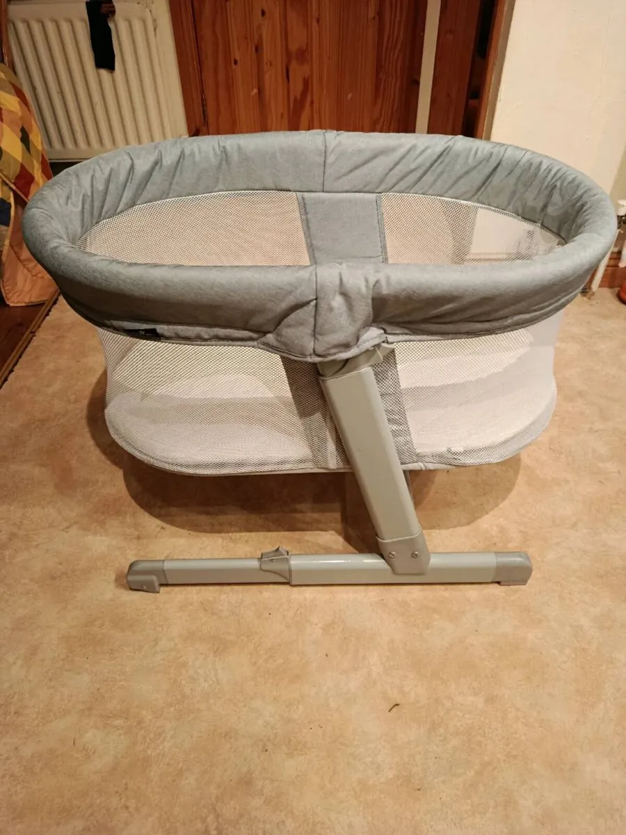 Babylo Snug Sleeper Baby Mobile Cot - Image 4