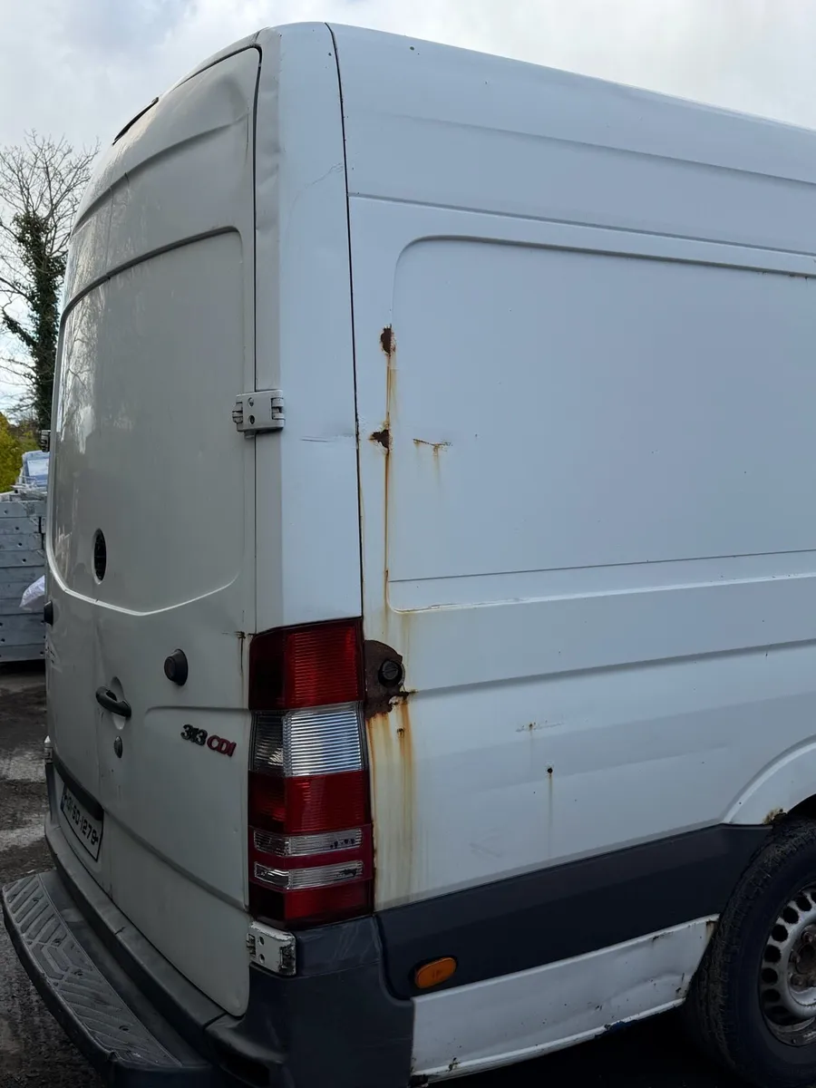 Mercedes sprinter - Image 4