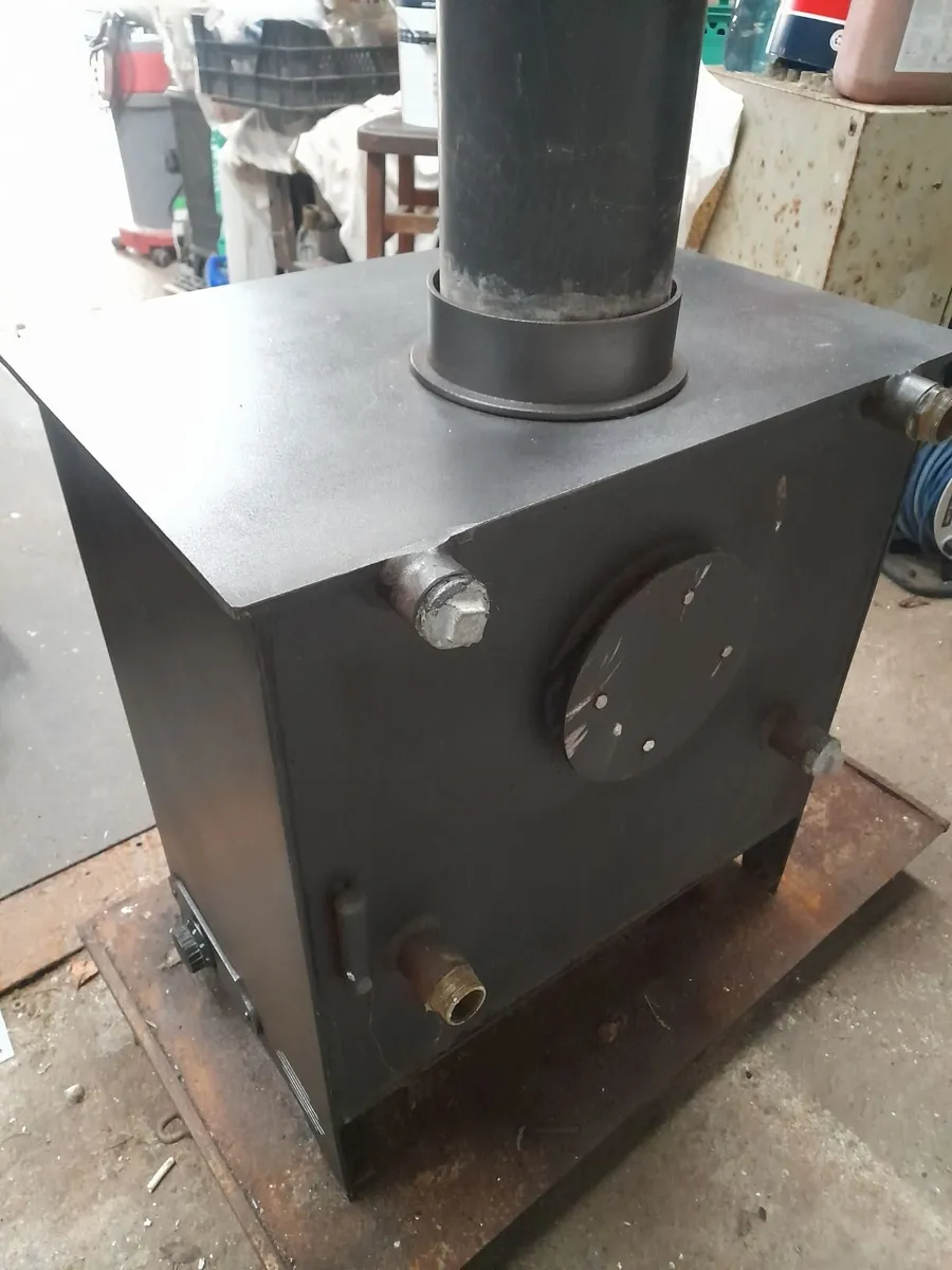 Solid fuel stove - Image 4