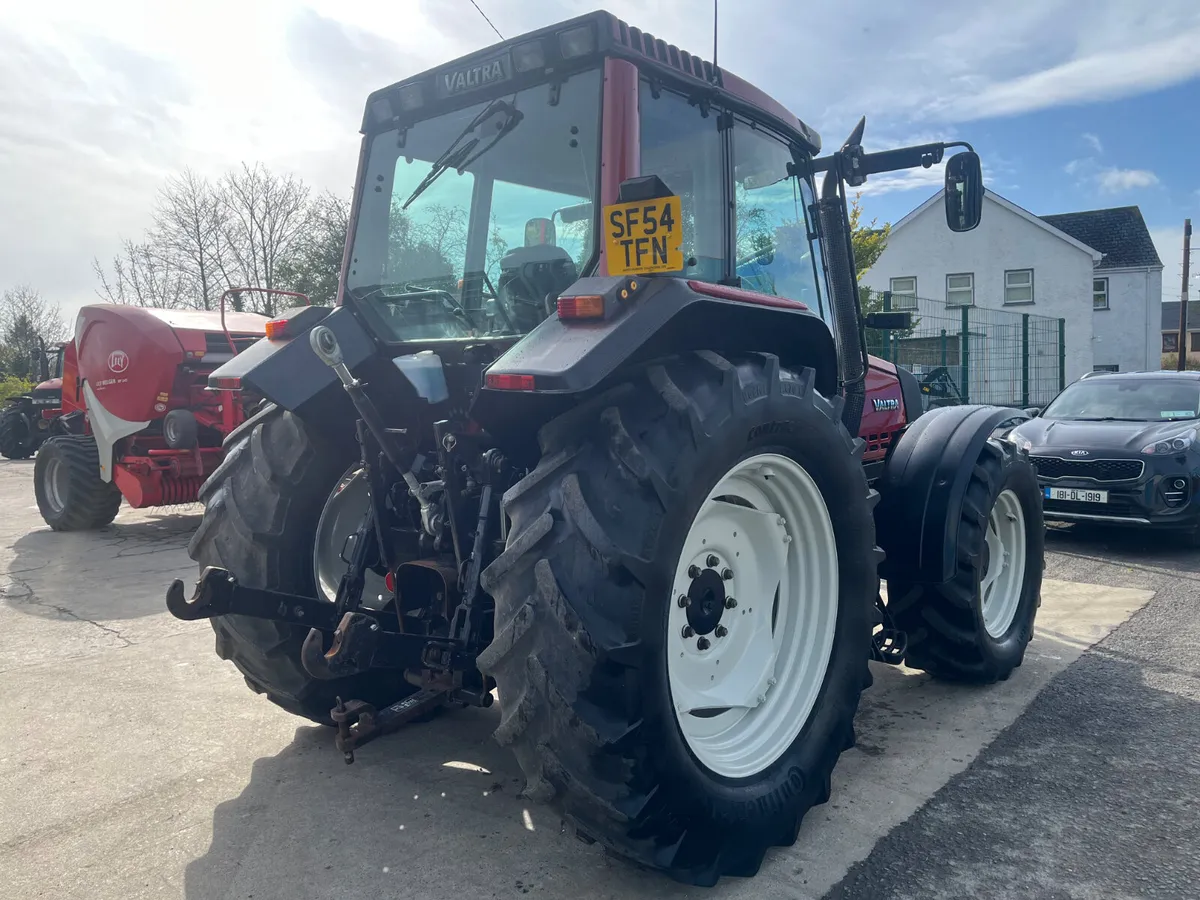Valtra 6550 - Image 4