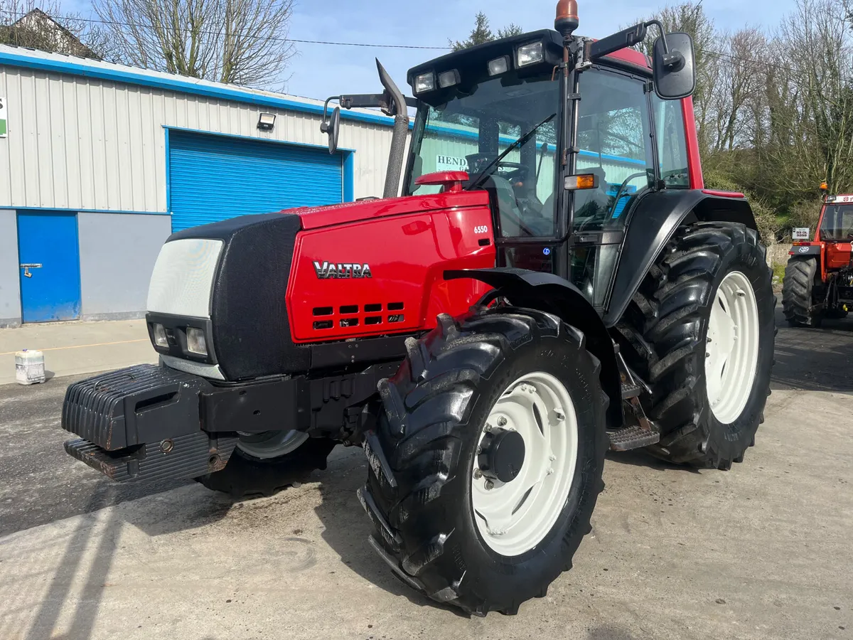 Valtra 6550 - Image 1