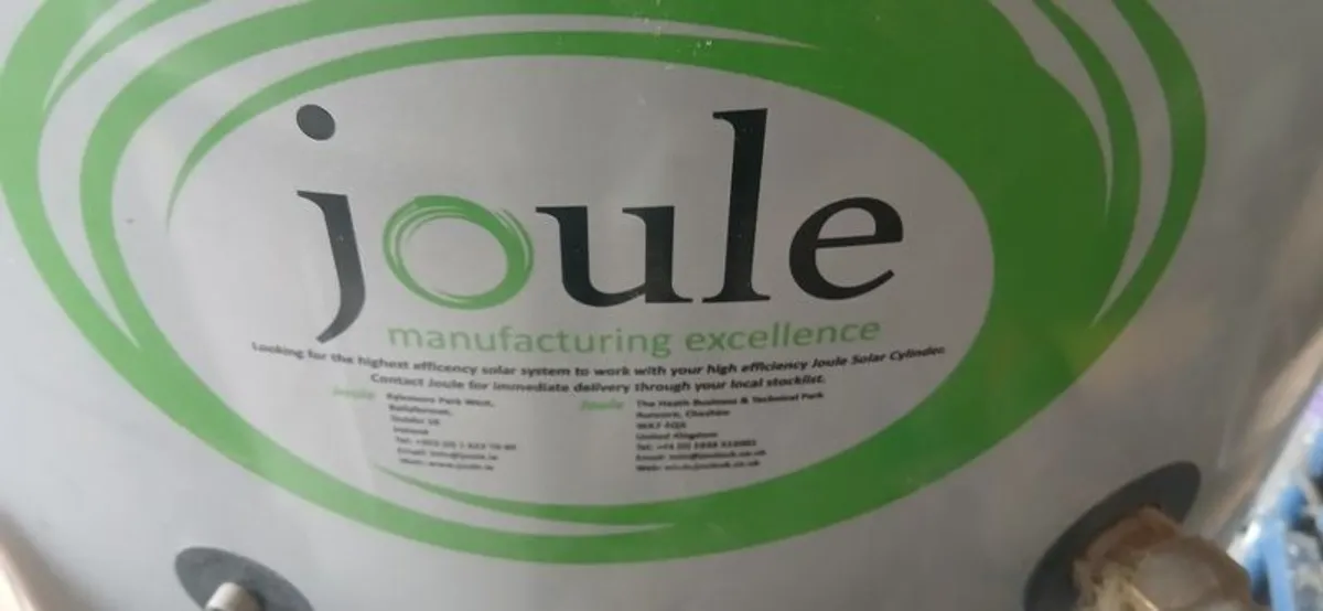 Hot water cylinder - Image 3