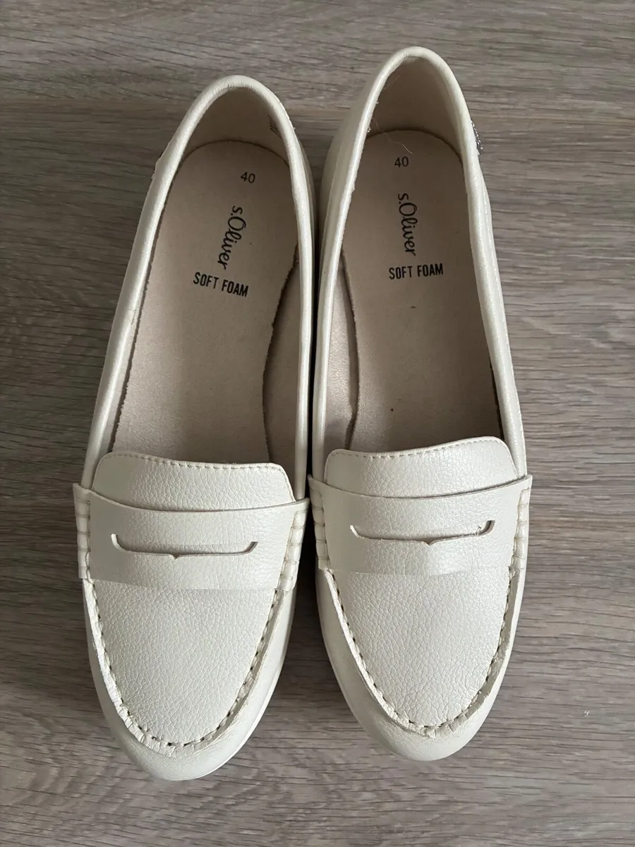 NEW s.Oliver brand cream-colored loafers: size 6 - Image 1