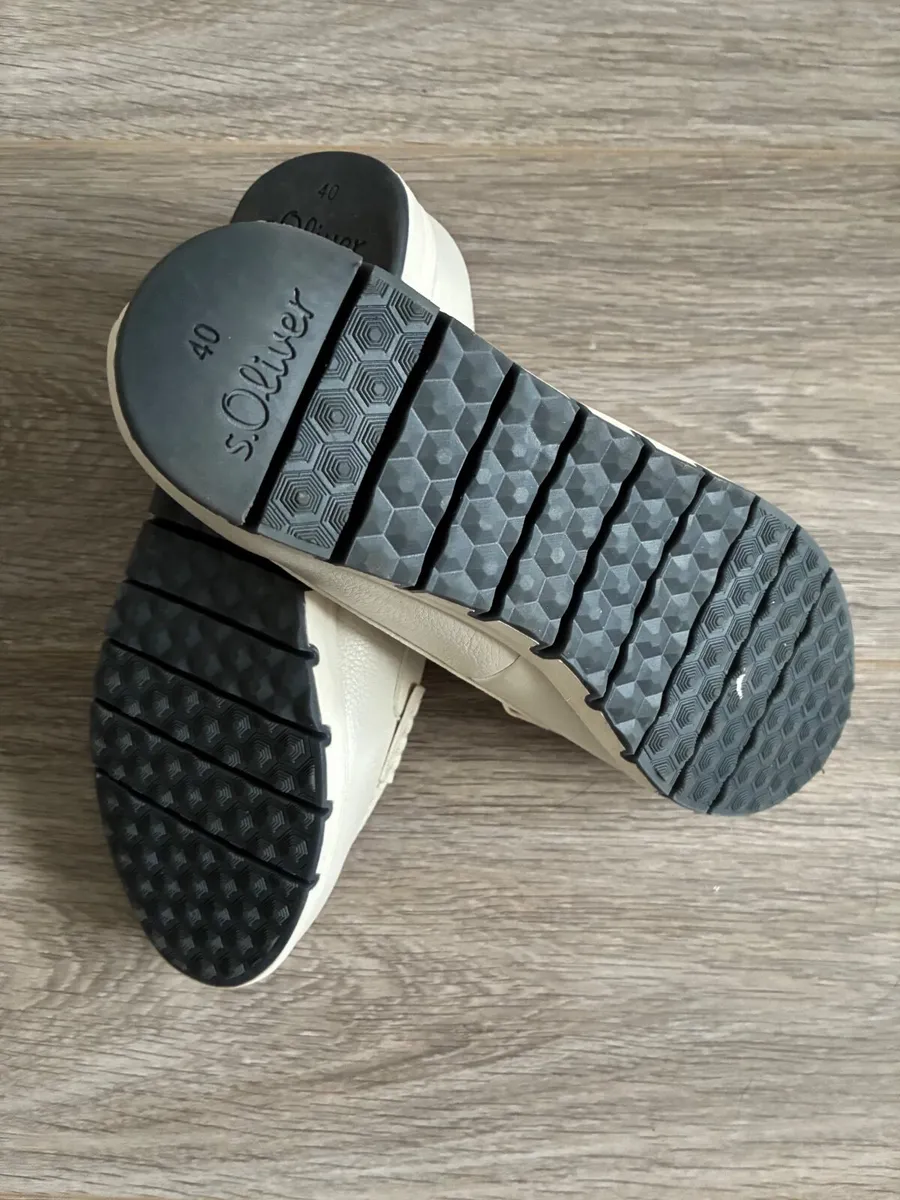 NEW s.Oliver brand cream-colored loafers: size 6 - Image 3