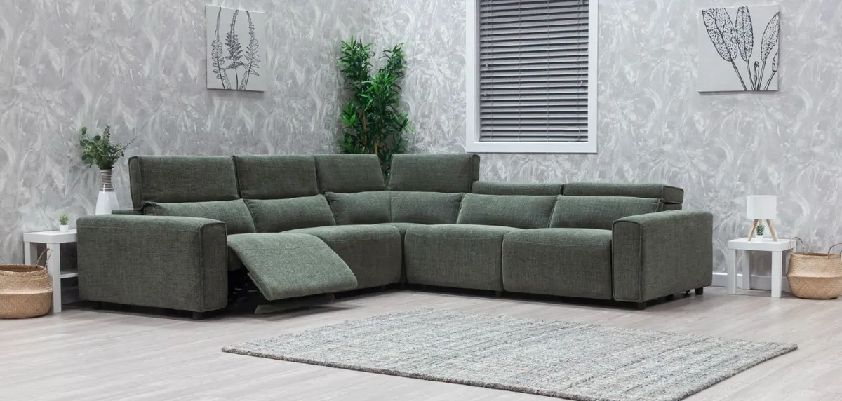🛋️ Modern Modular Corner Sofa with Recliners, USB - Image 3