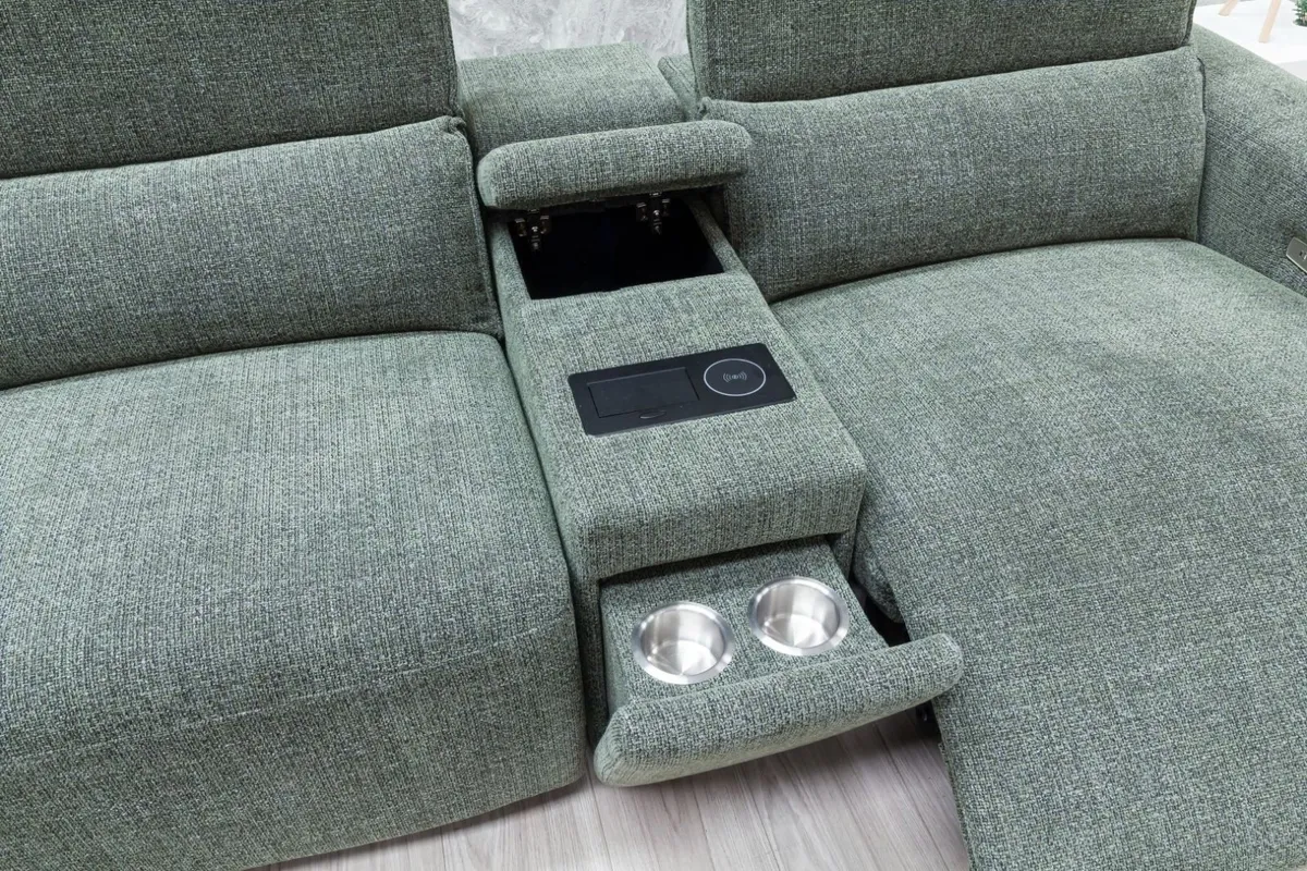 🛋️ Modern Modular Corner Sofa with Recliners, USB - Image 4