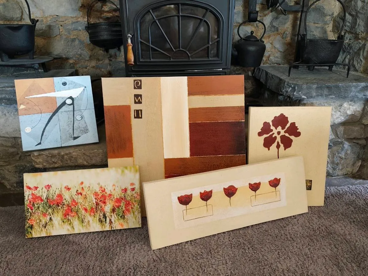 Group of Canvas Prints - Image 1