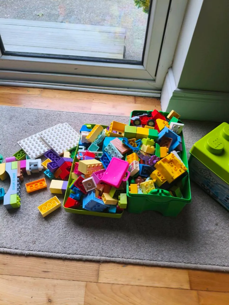 2 full boxes Duplo Lego 35 lot - Image 3