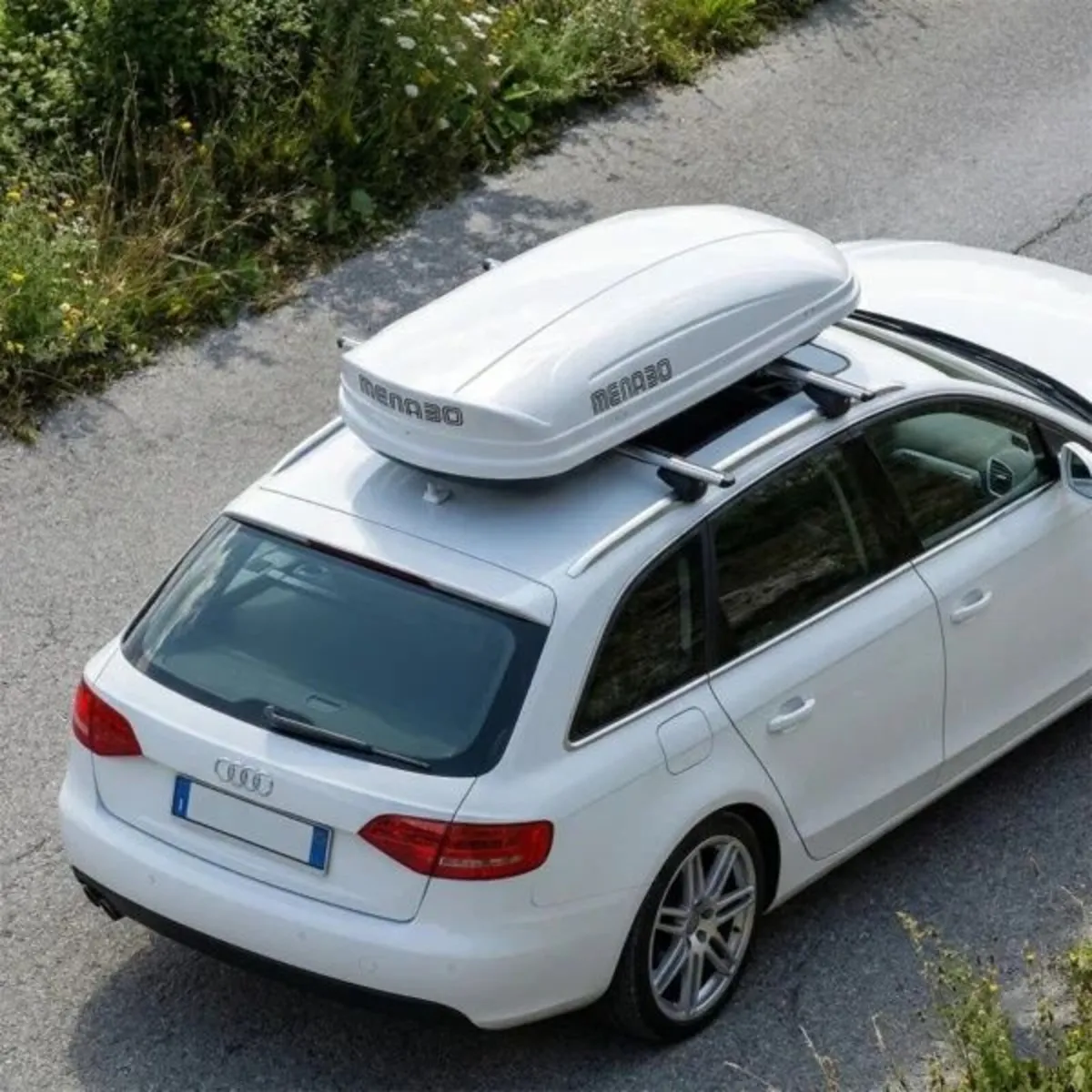 🚗✨ Menabo Car Holiday  Roof Boxes –Italian Made - Image 1