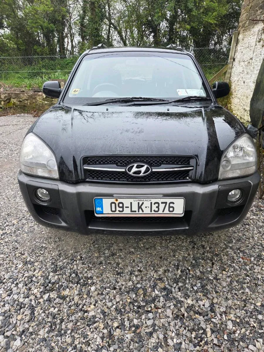 Hyundai Tucson 4x4 - Image 3
