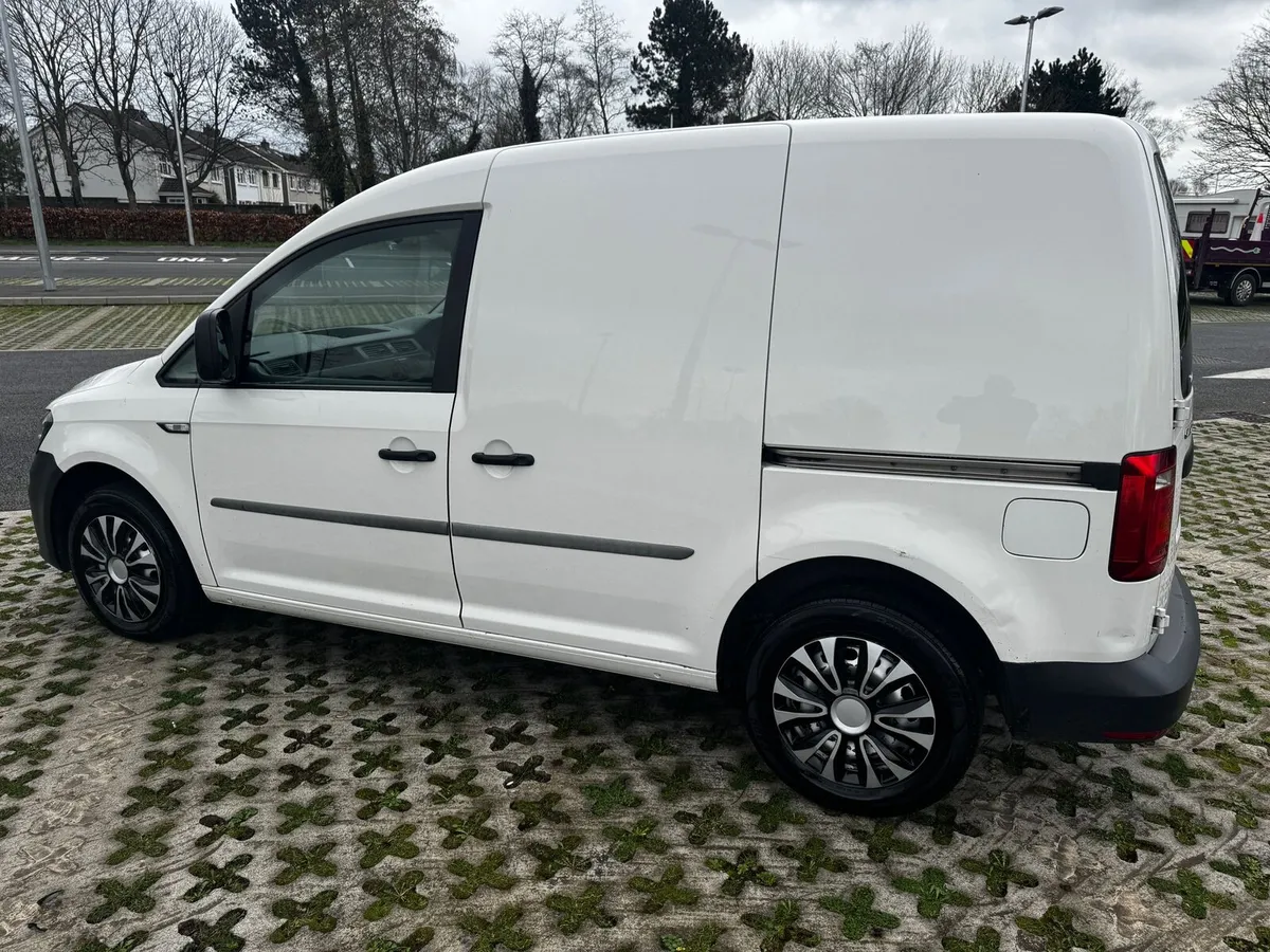 Volkswagen caddy 2.0 2018 - Image 3