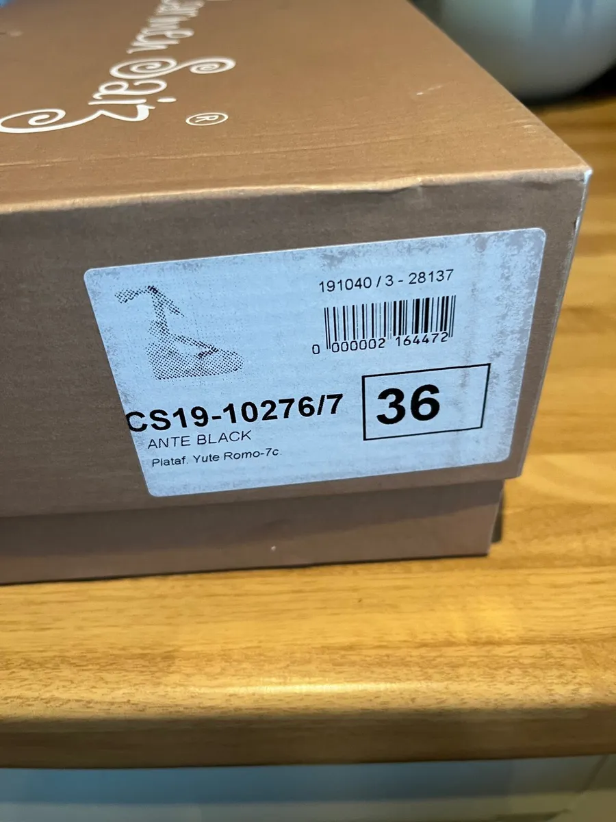 Ladies shoes - Image 3